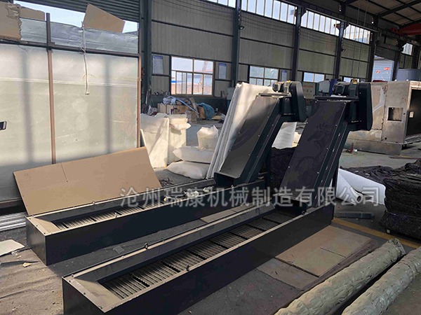 鏈板式排屑機